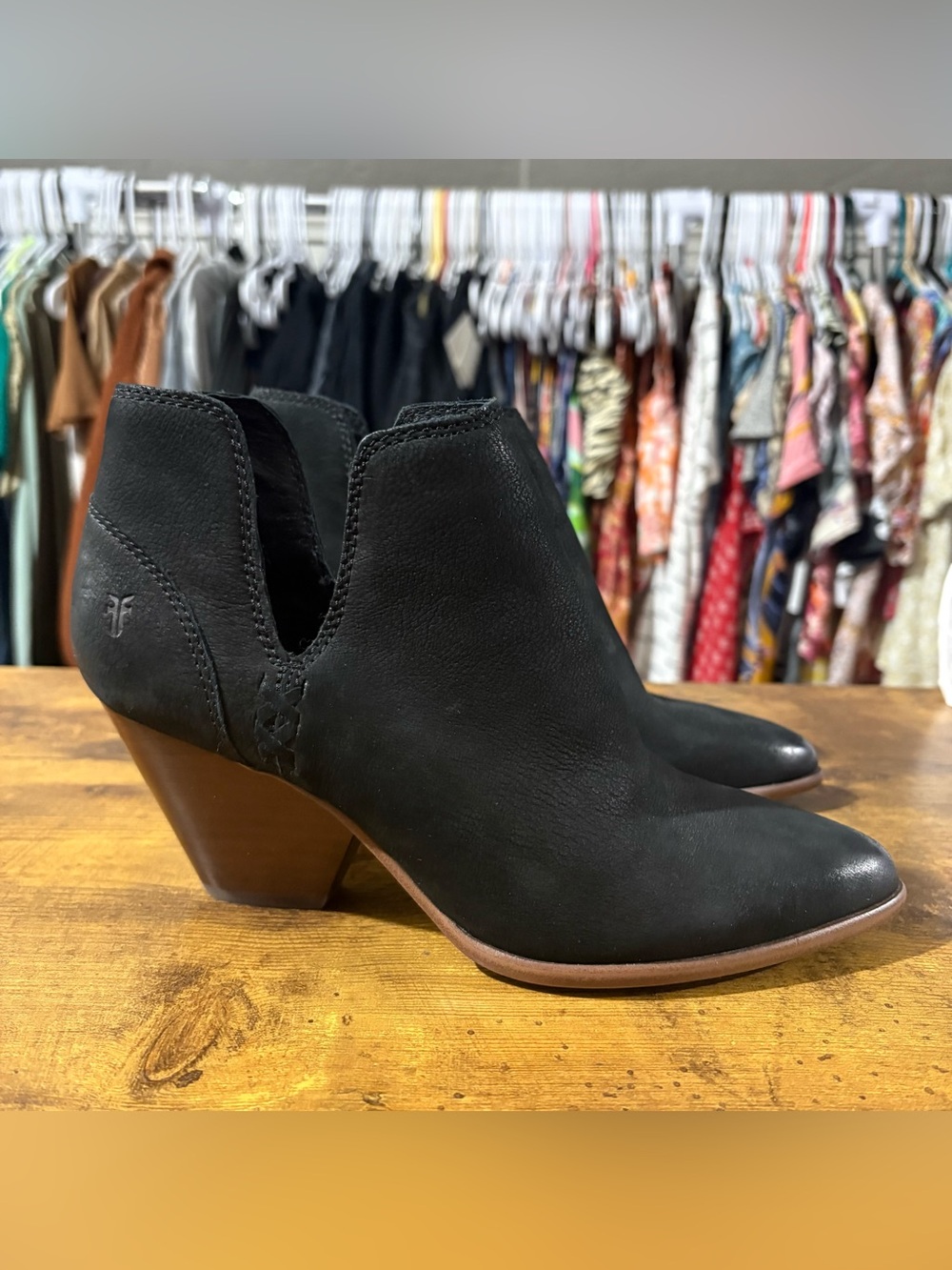 Frye Black Reina Cut Out Leather Ankle Boots Size 7.5
